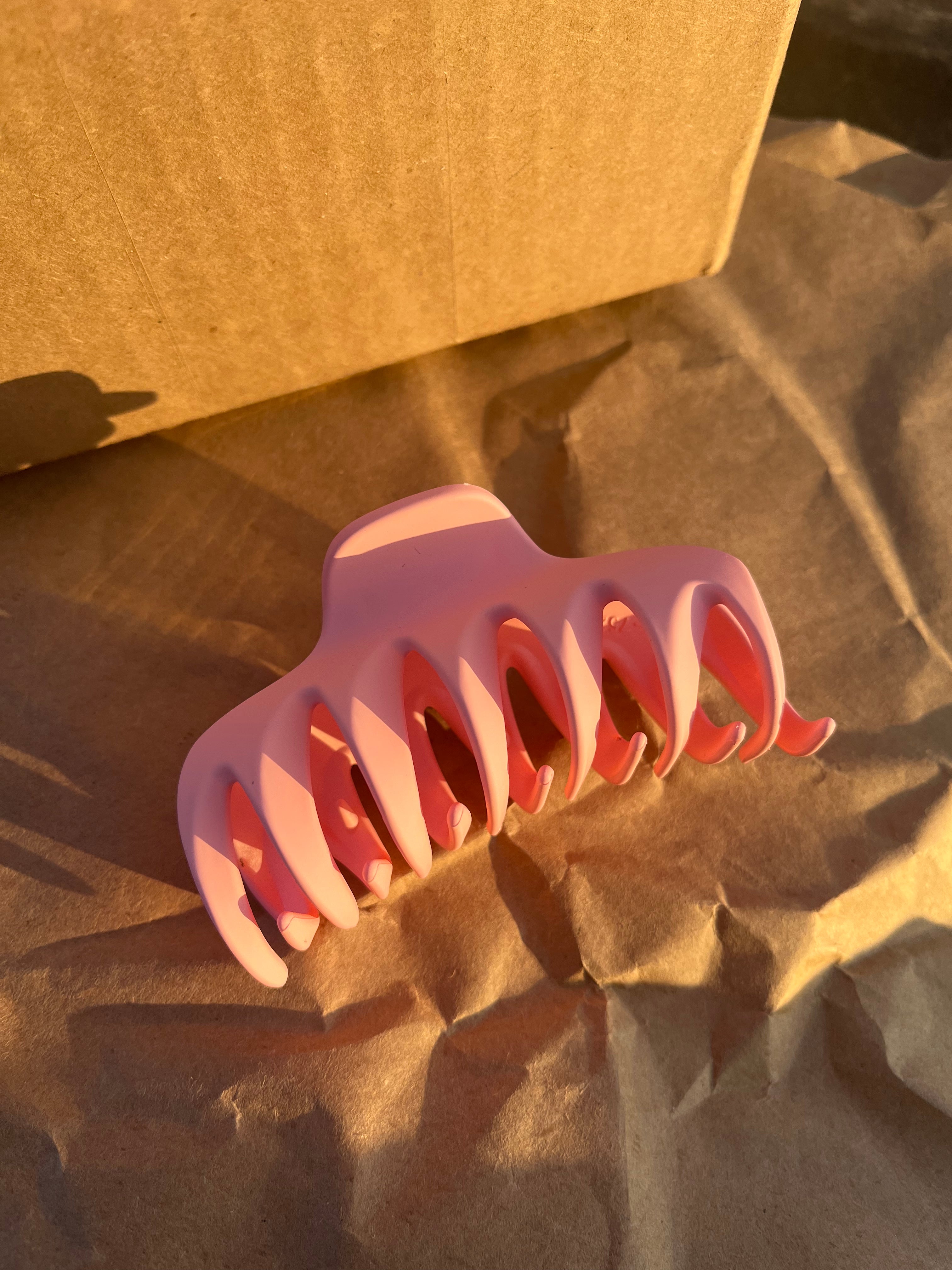 Mini hair claw clips