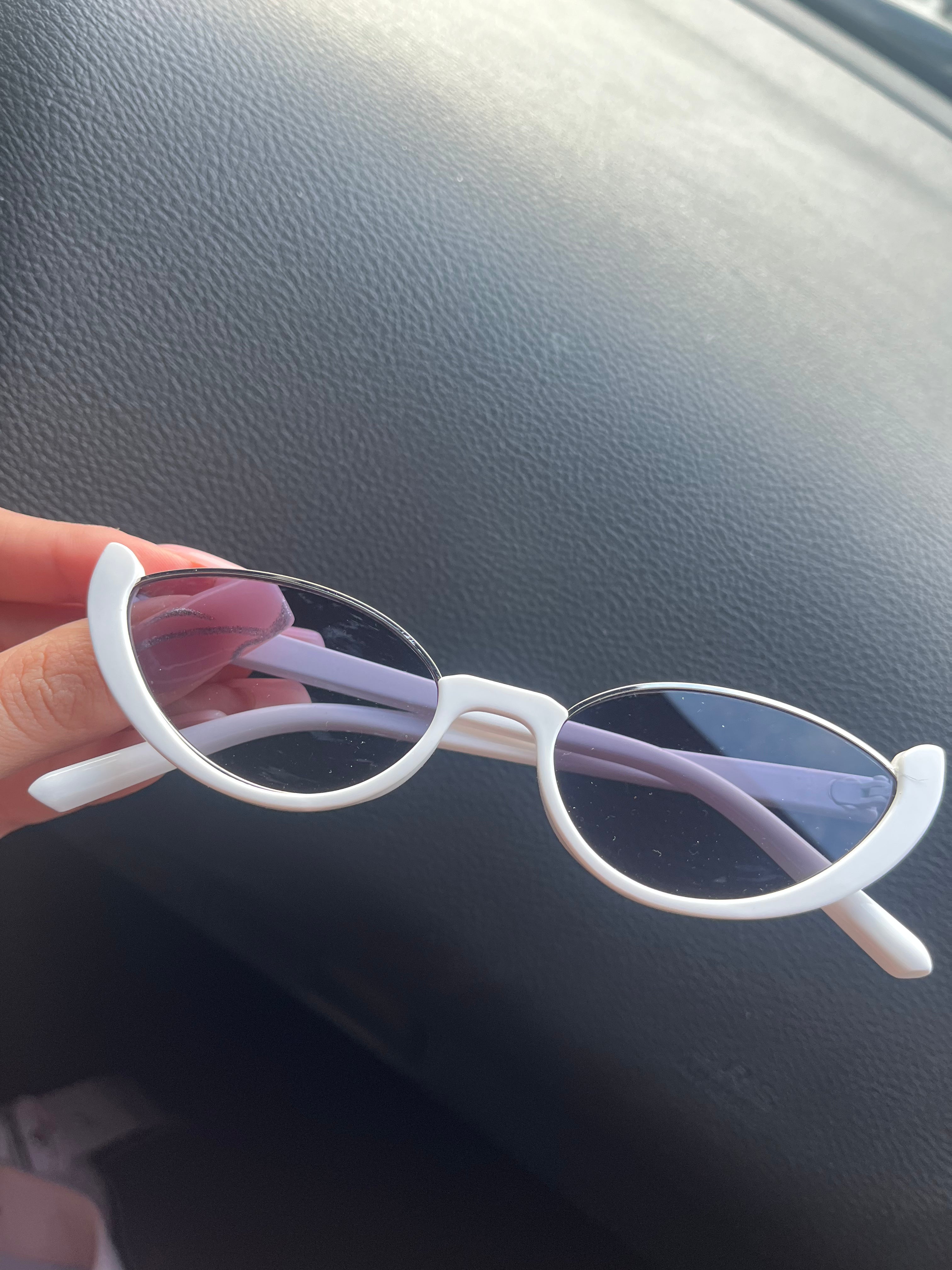 Roxie retro white sunglasses