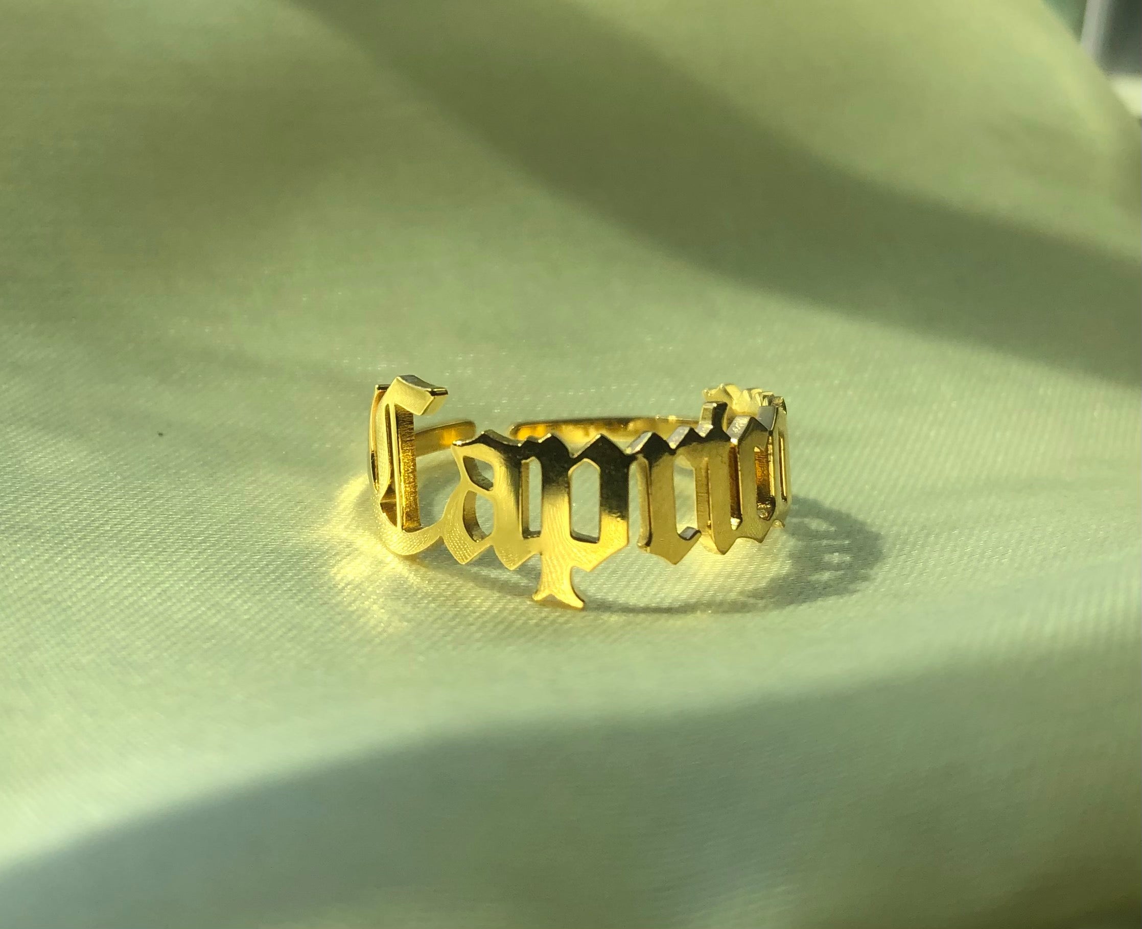 What’s Your Zodiac Rings