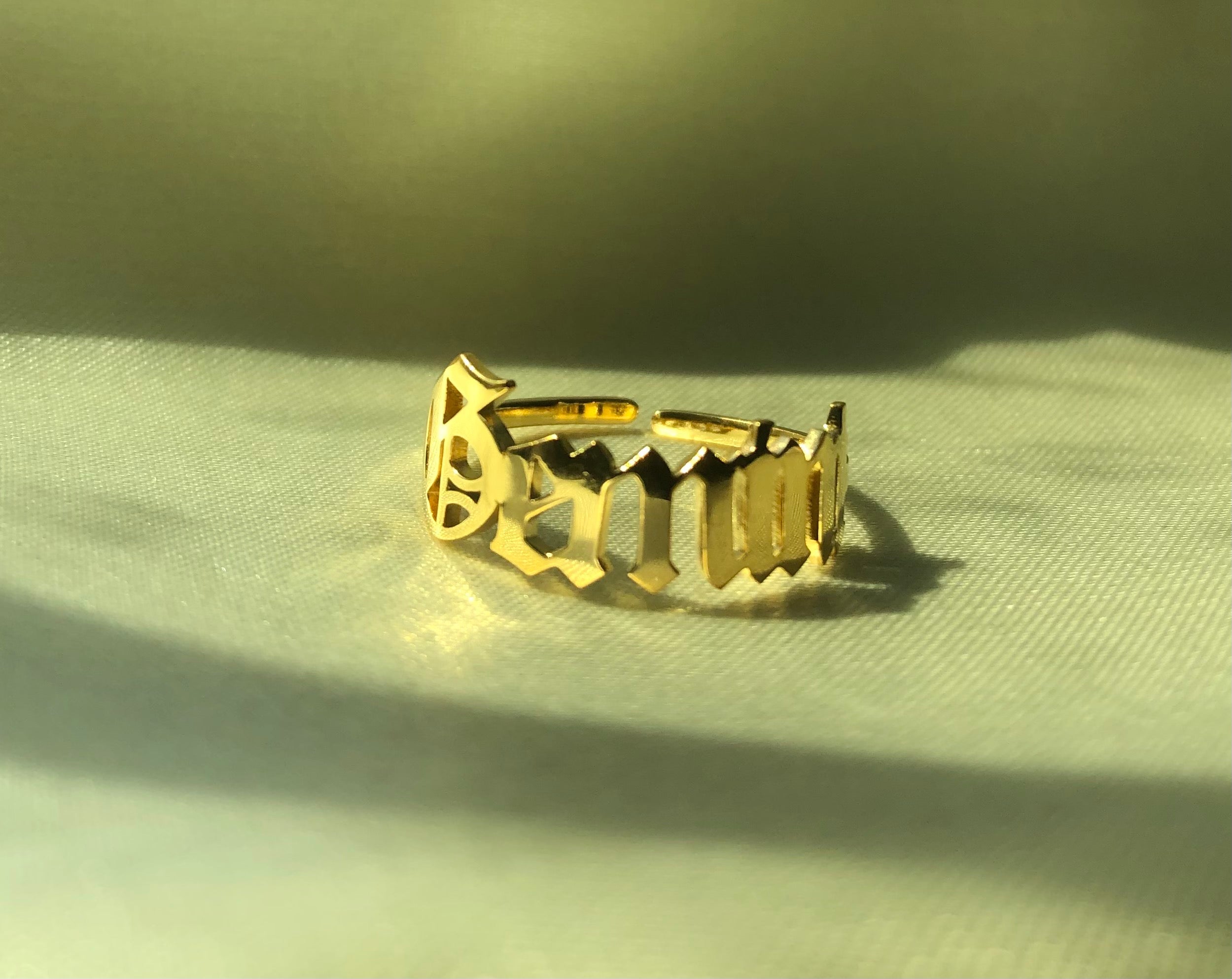 What’s Your Zodiac Rings